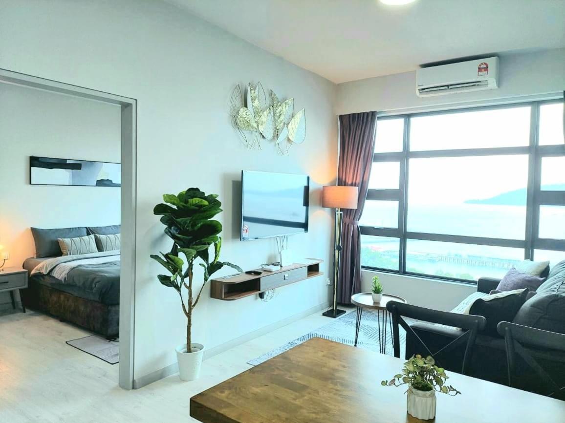 J'stay Seaview Jesselton Quay Apartment